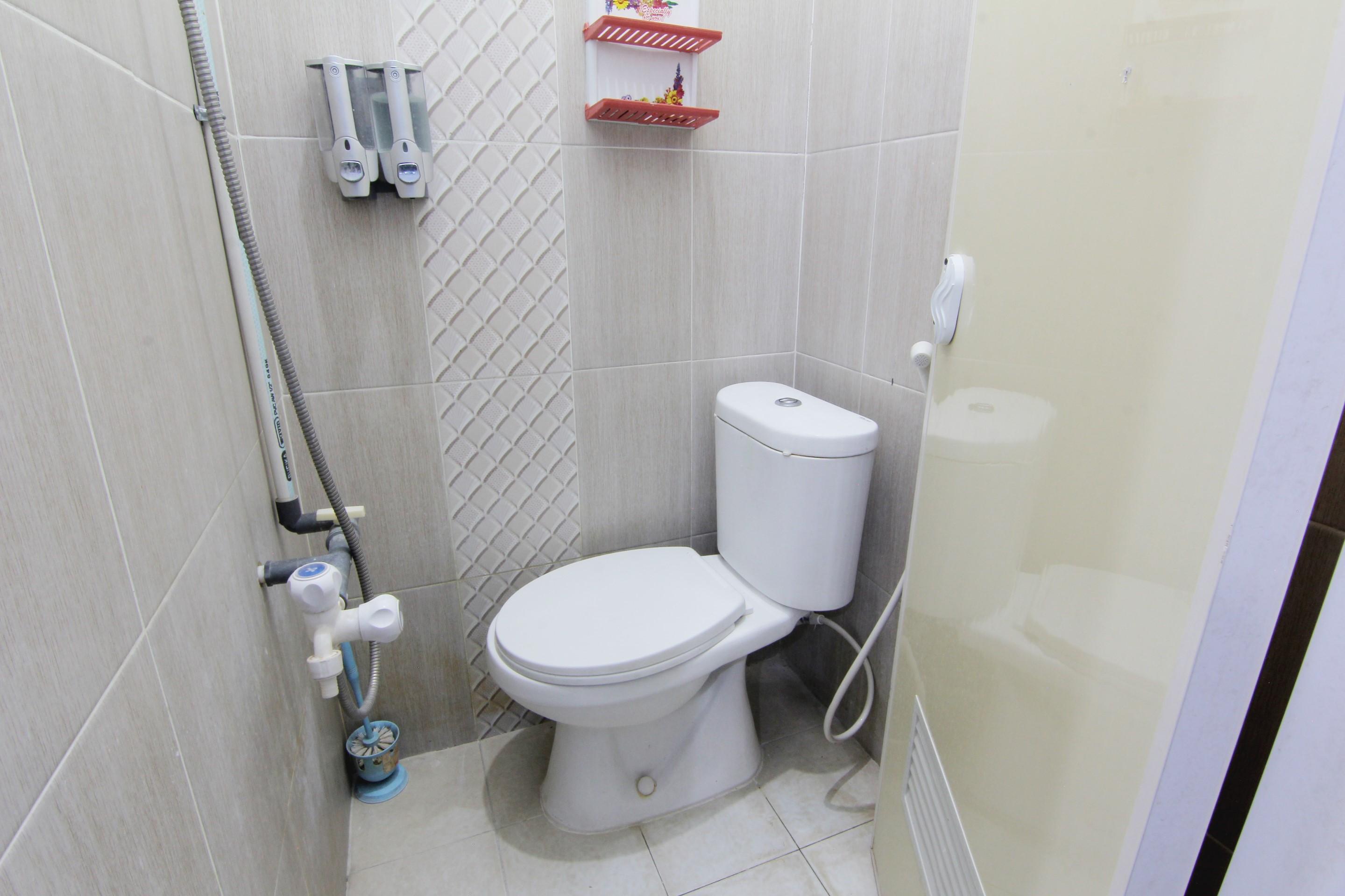 Tiga Dua Homestay Yogyakarta Exteriör bild