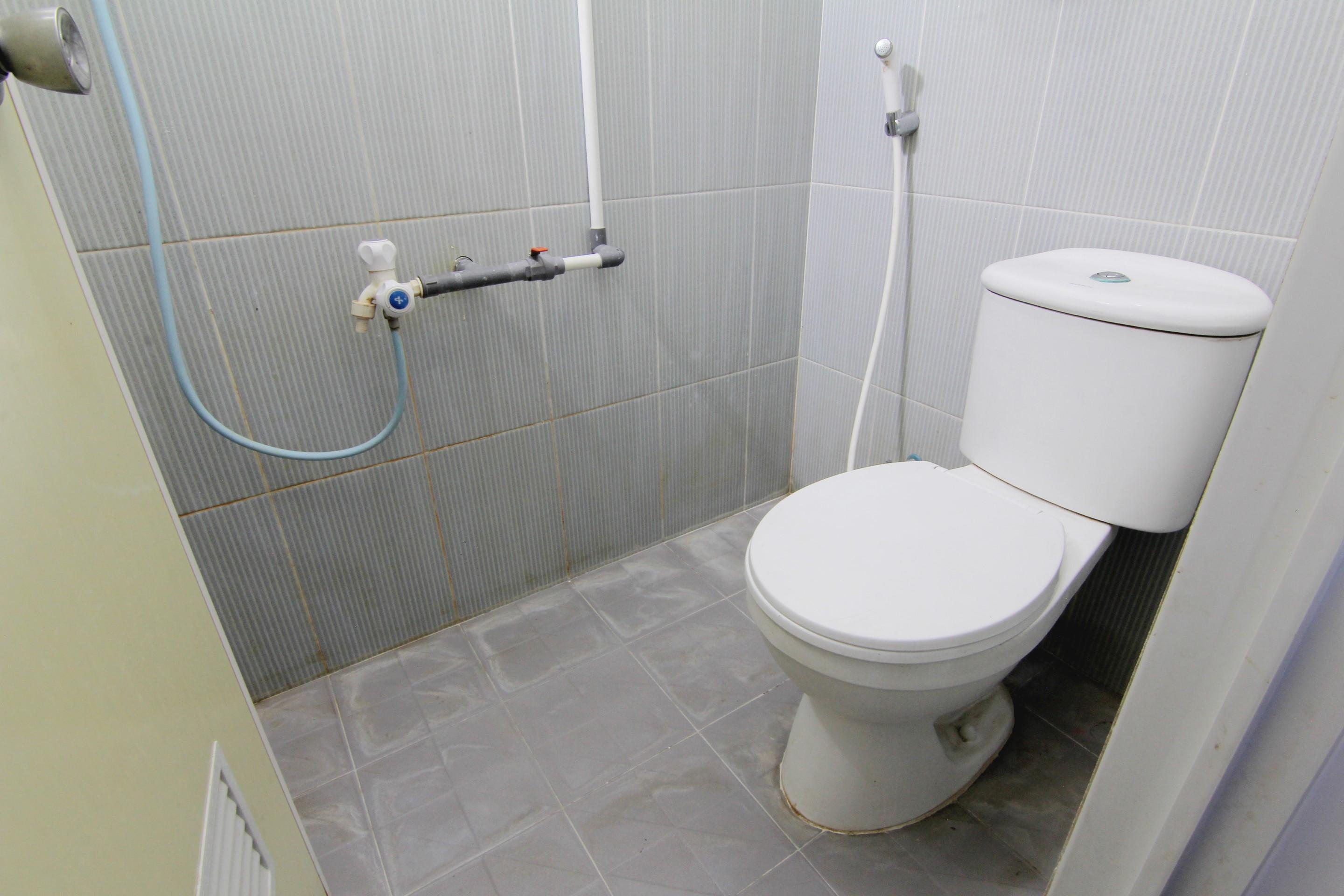 Tiga Dua Homestay Yogyakarta Exteriör bild