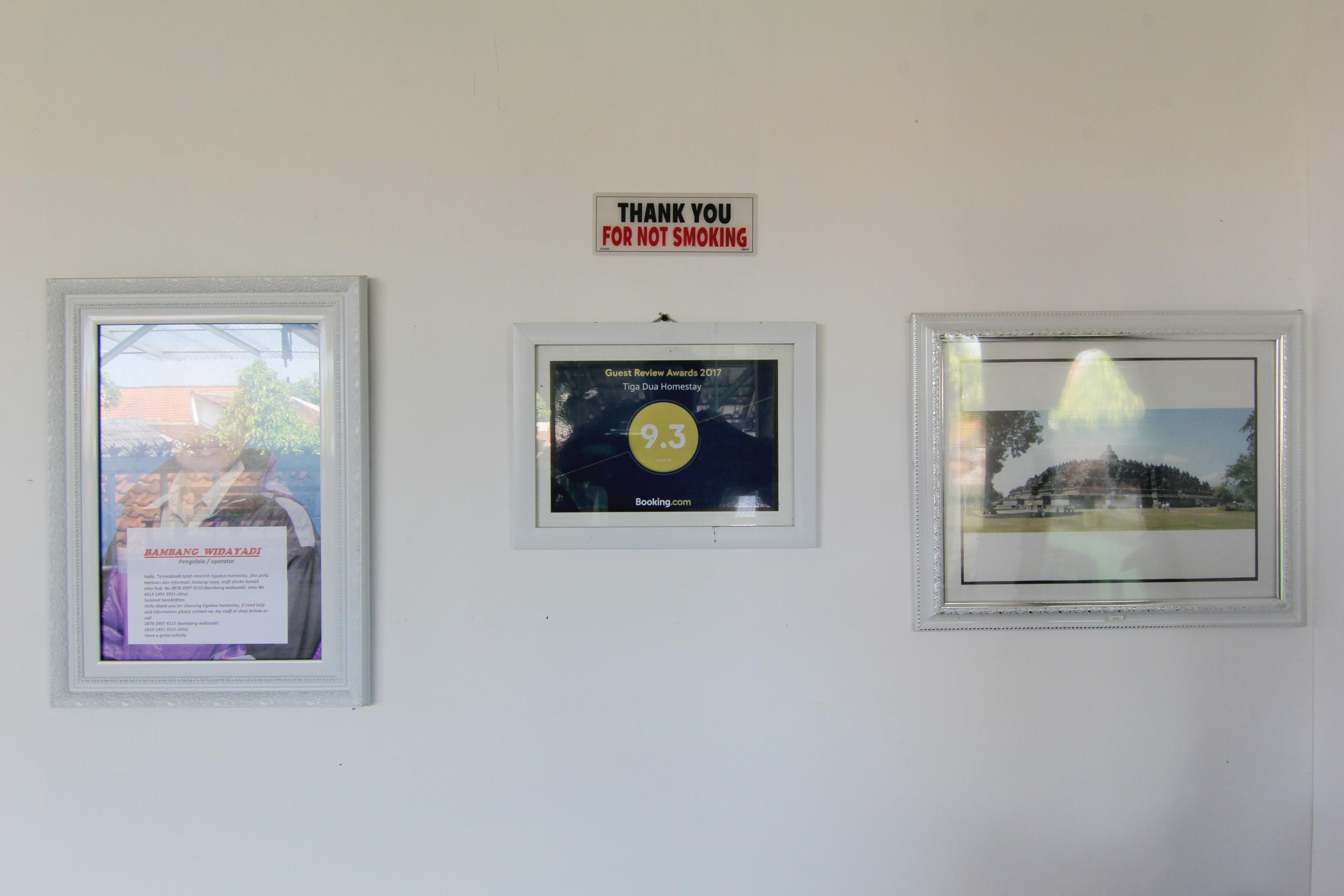 Tiga Dua Homestay Yogyakarta Exteriör bild